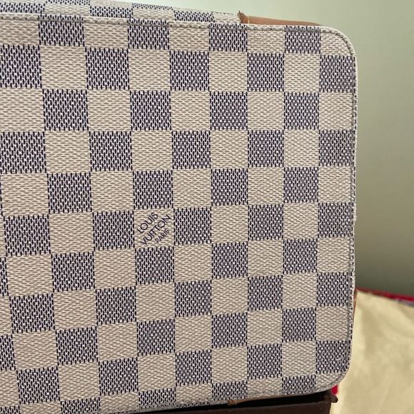 LV Hampstead Damier Azure MM EUC - Picture 6 of 12